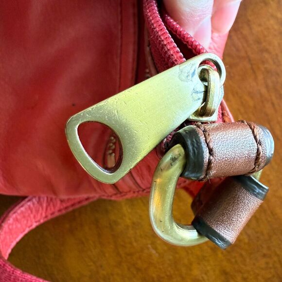 Fossil Coral Orange 100% Cow Hide Leather Square Crossbody Zipper Top Purse Bag - Picture 6 of 9